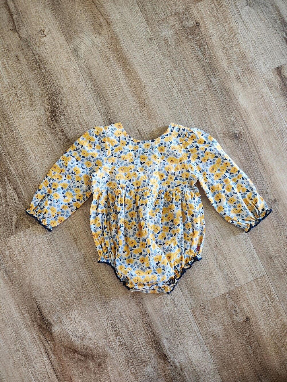 Pink Chicken Girls Yellow & Blue Floral Print Amma Bubble Onsie Size 3/6 Months